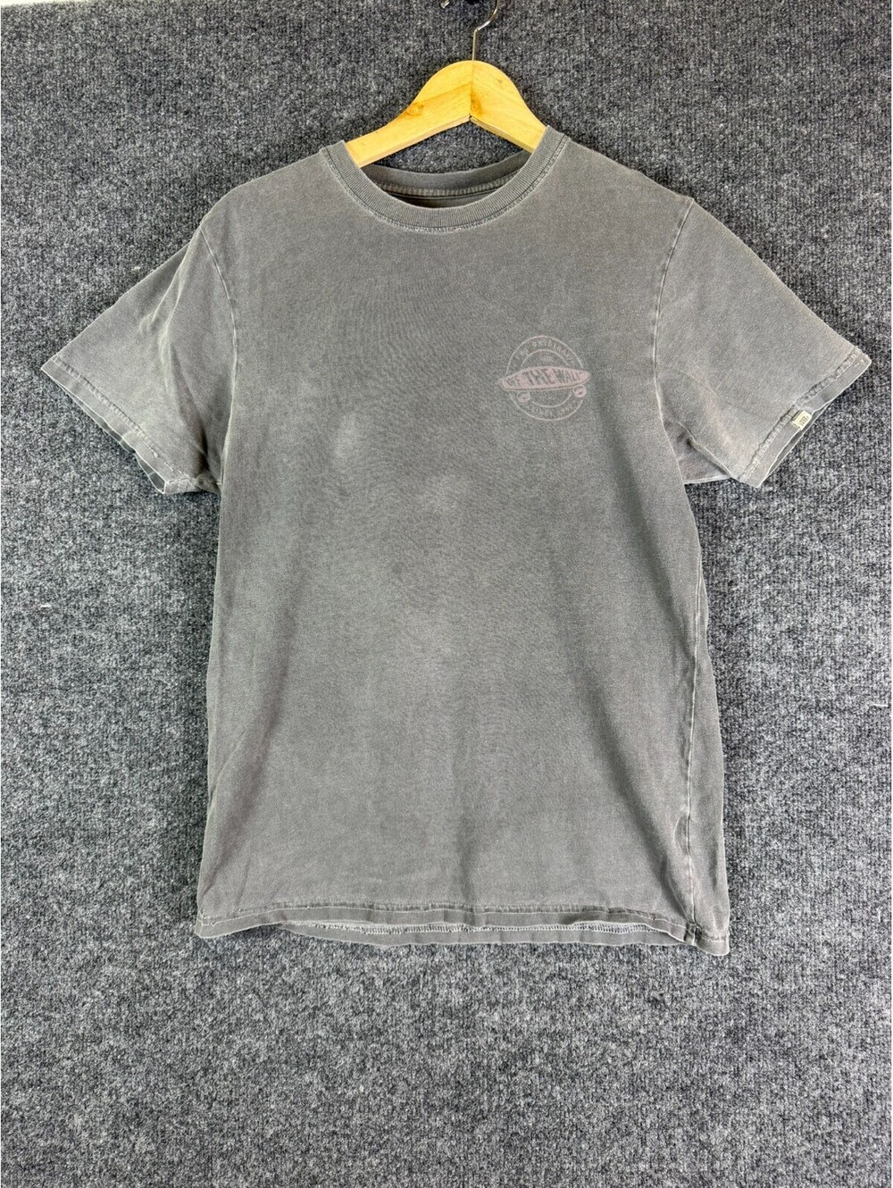 Vans Off The Wall T Shirt Mens Small Gray Faded Graphic Skater Premium Soft Fast